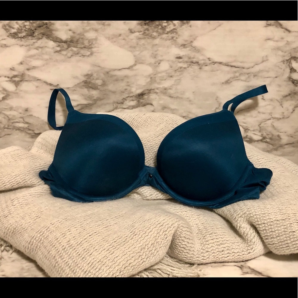 🔥2 for $40 🔥 Victoria’s Secret Fabulous Bra
